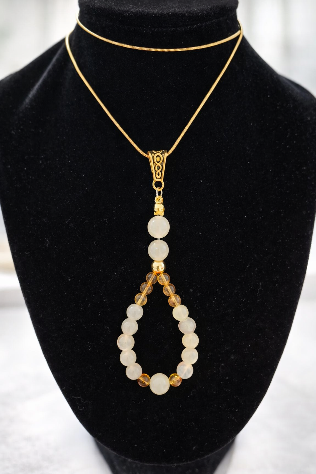 Collier Jade vert et Ambre – pendentif en pierres naturelles