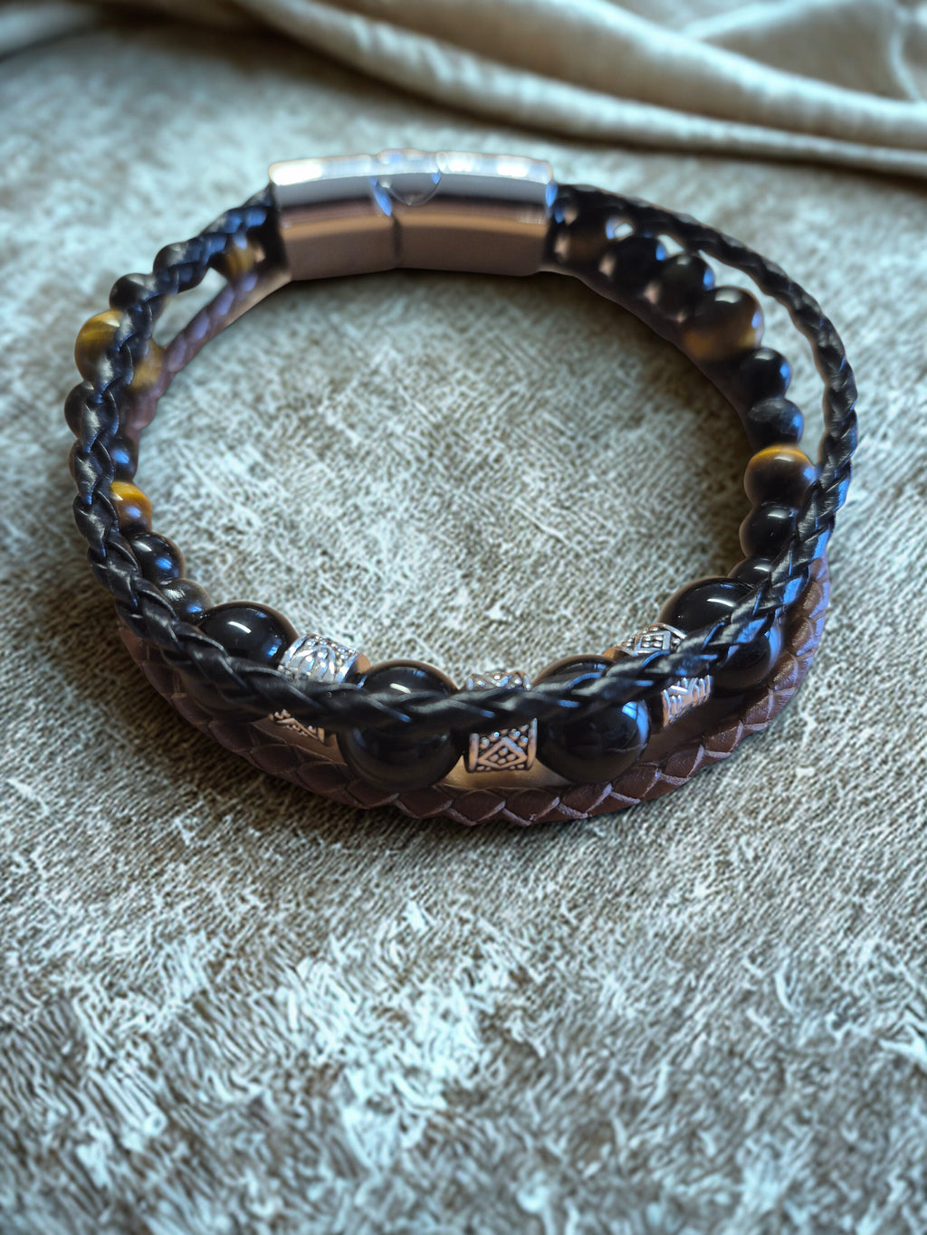 Bracelet homme en pierres naturelles – Œil de tigre et obsidienne noire – perles 6 mm et 8 mm – protection et confiance